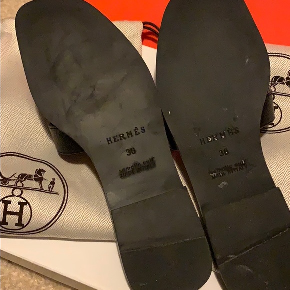 Sandals - Picture 2 of 4